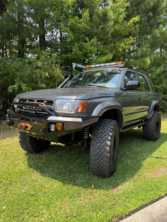 2001 Toyota 4Runner 3rd Gen - Image 3 of 19