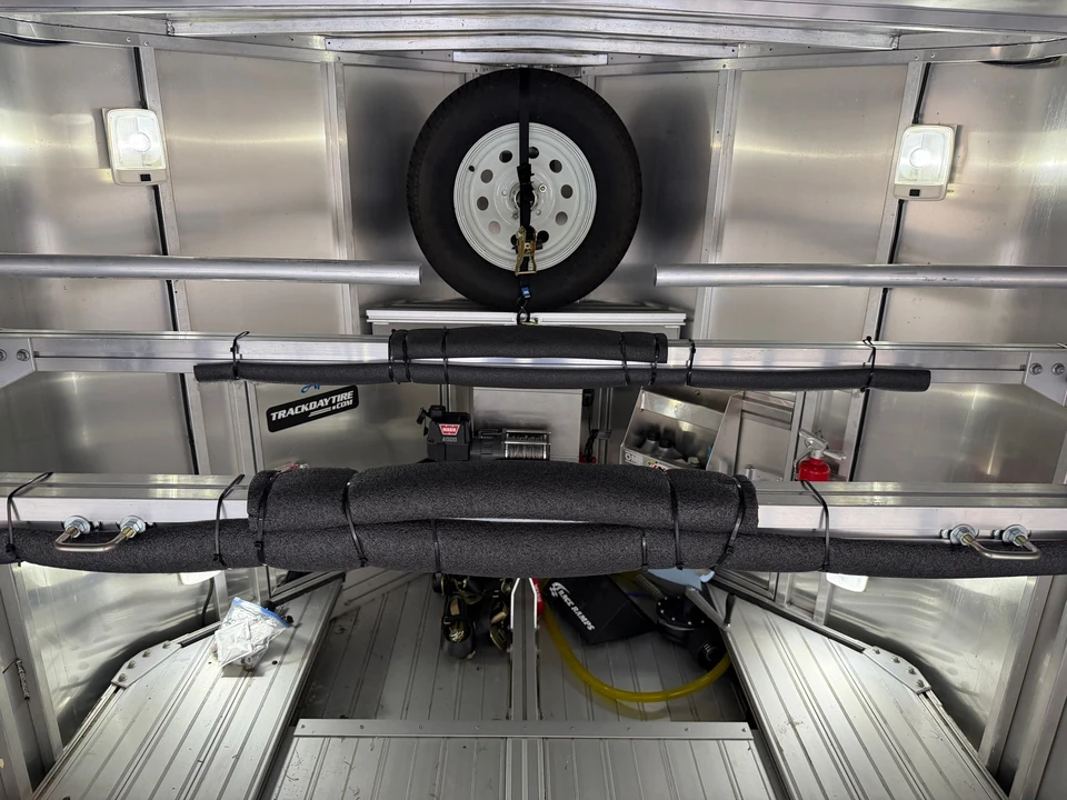 2001 Parts & Memorabilia Trailers - Image 2 of 8