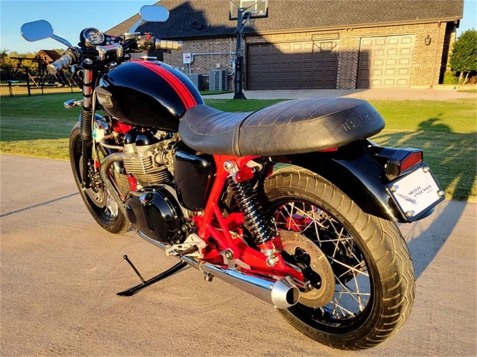 2001 Triumph New Bonneville - Image 2 of 12