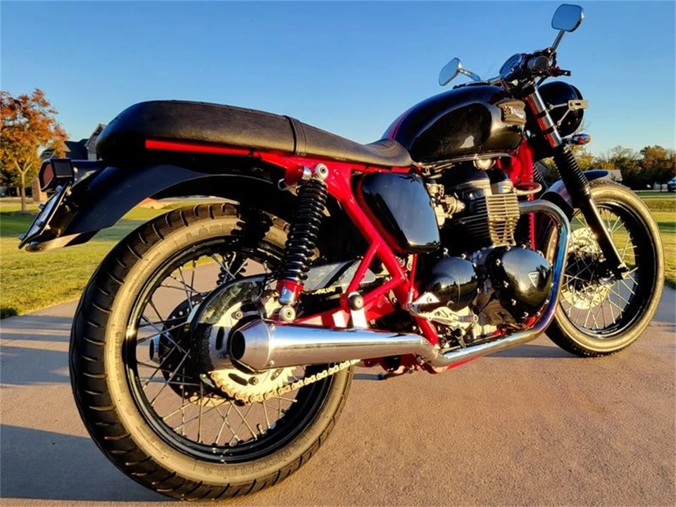 2001 Triumph New Bonneville - Image 3 of 12