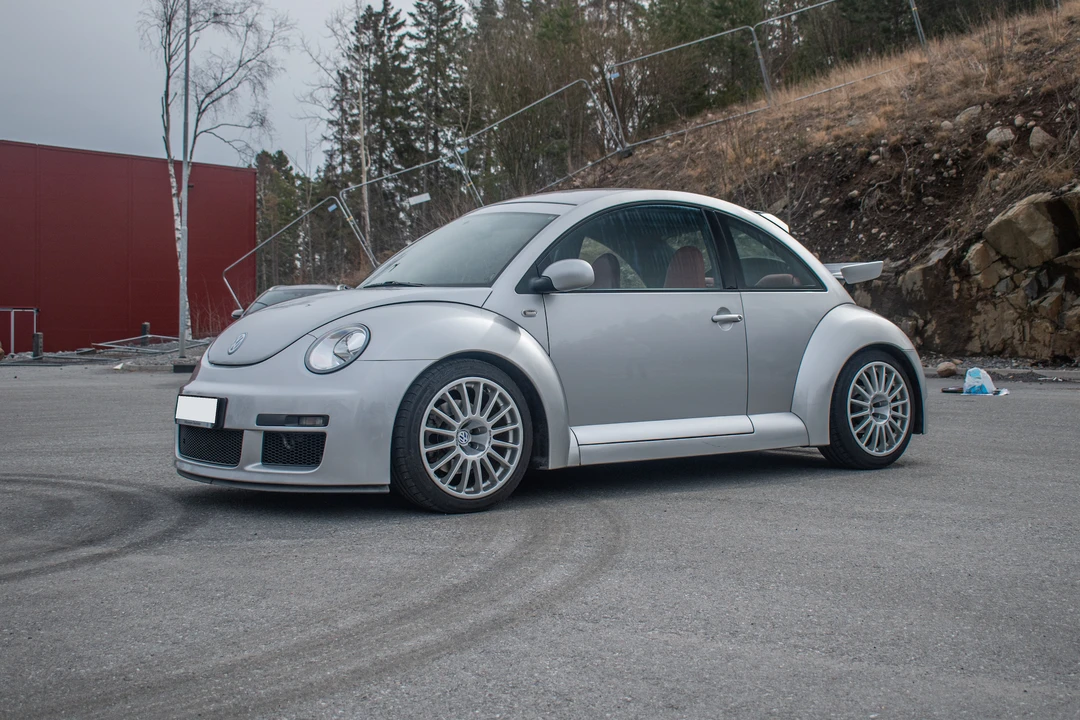 2001 Volkswagen Beetle (1980-2003) - Image 14 of 31