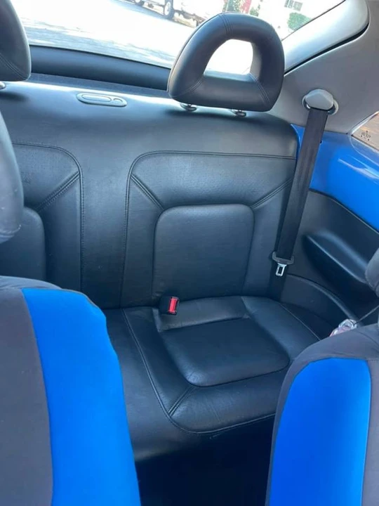 2001 Volkswagen New Beetle - Image 14 of 18