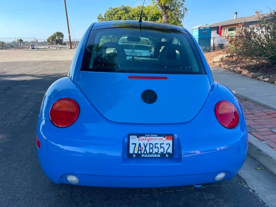 2001 Volkswagen New Beetle - Image 6 of 18