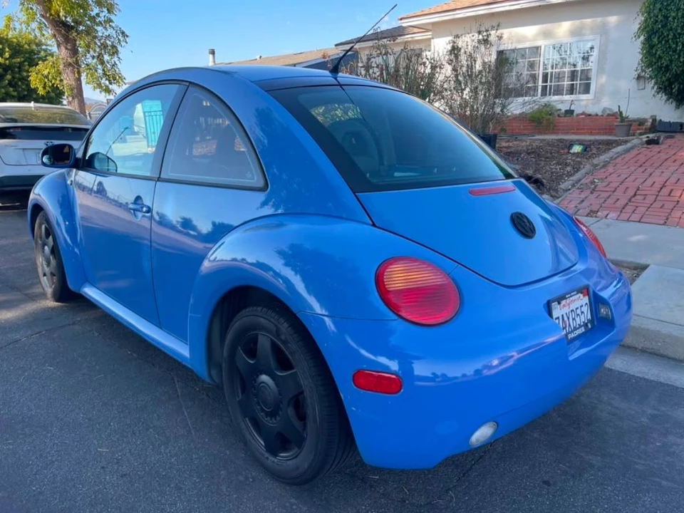 2001 Volkswagen New Beetle - Image 7 of 18