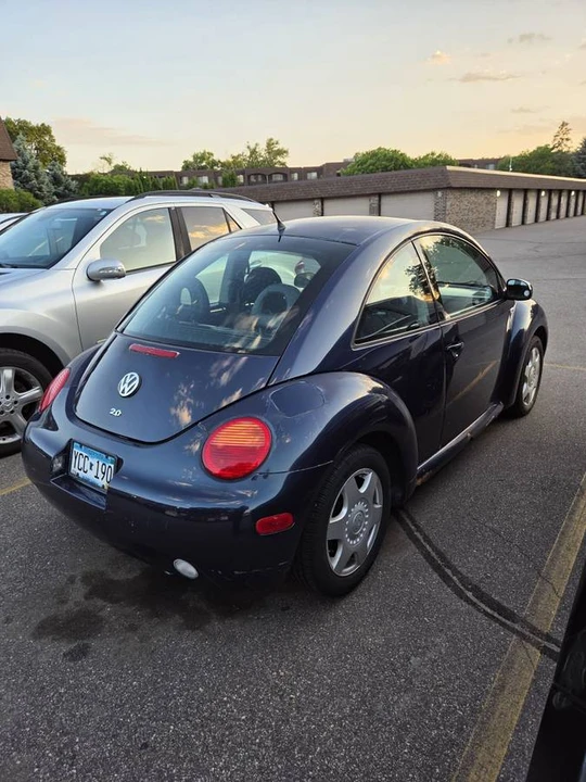 2001 Volkswagen New Beetle - Image 4 of 11