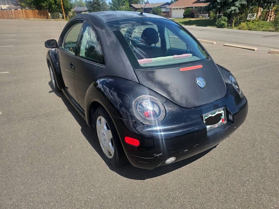 2001 Volkswagen Beetle (1980-2003) - Image 3 of 19