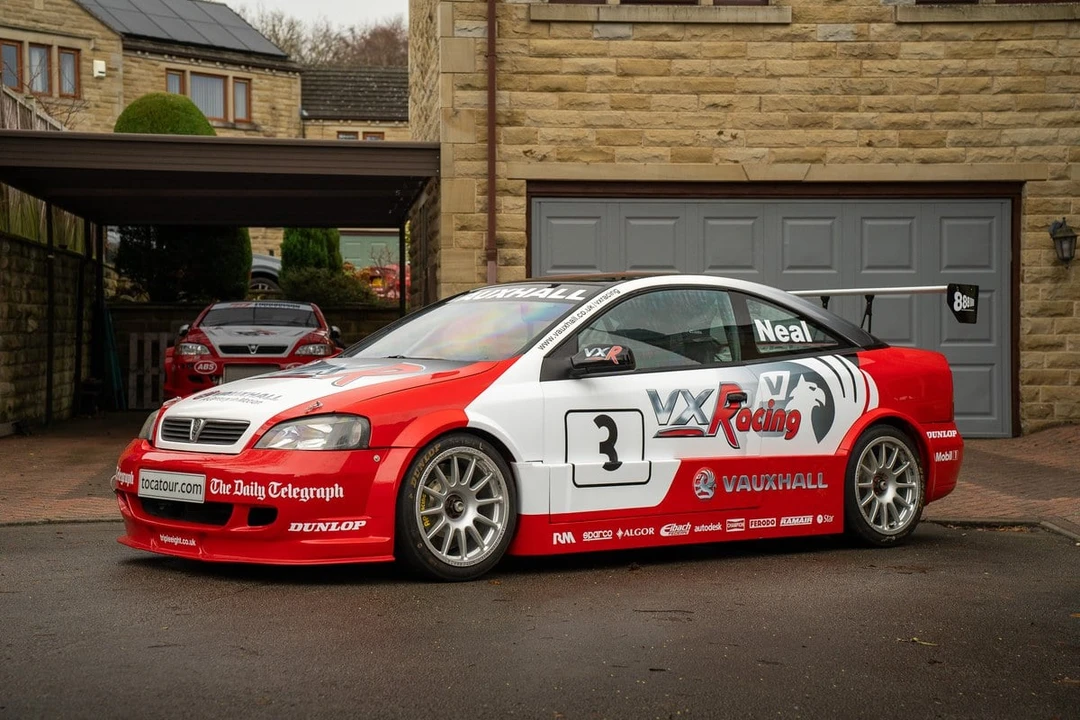 2001 Vauxhall - Image 2 of 30