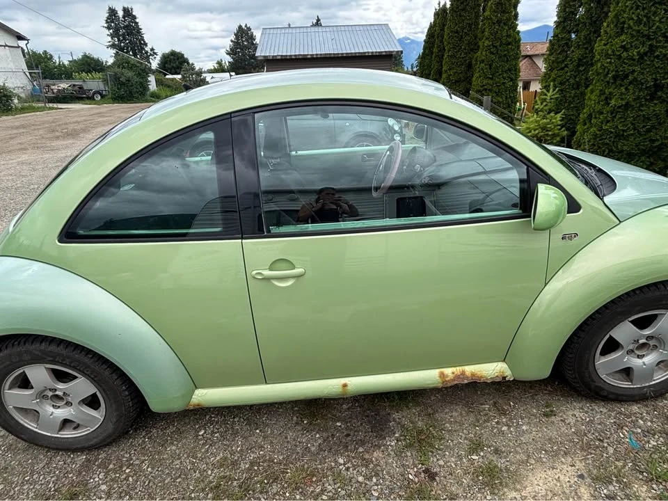 2001 Volkswagen New Beetle - Image 3 of 7