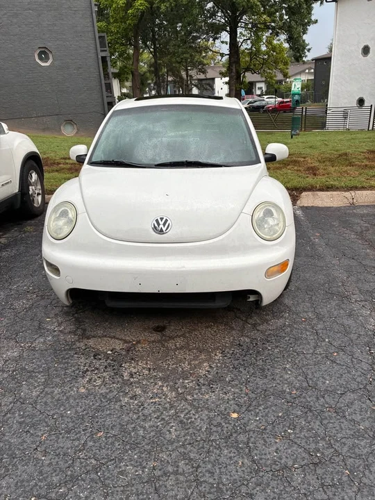 2001 Volkswagen New Beetle - Image 2 of 2