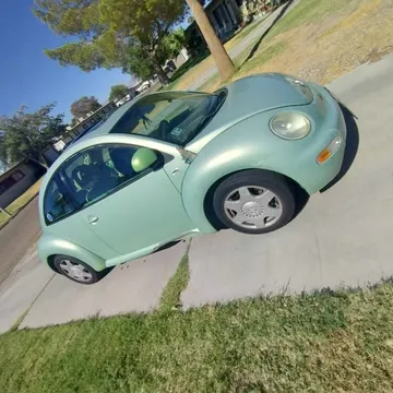 2001 Volkswagen Beetle 1.8T Classic Hatchback 2D