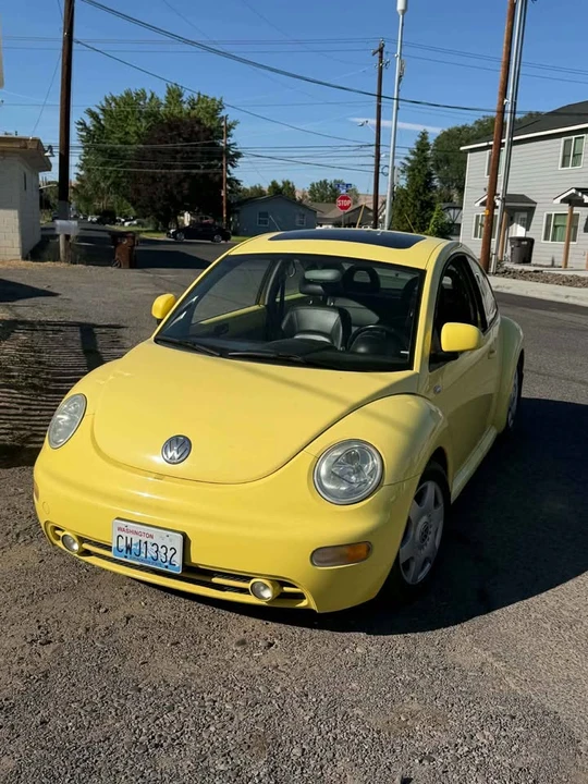 2001 Volkswagen New Beetle - Image 3 of 6