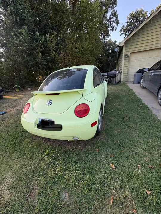 2001 Volkswagen New Beetle - Image 3 of 12