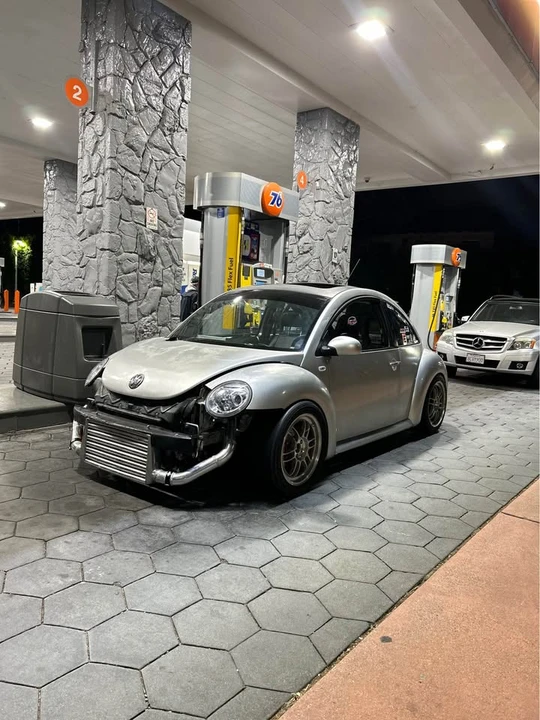 2001 Volkswagen New Beetle - Image 3 of 6