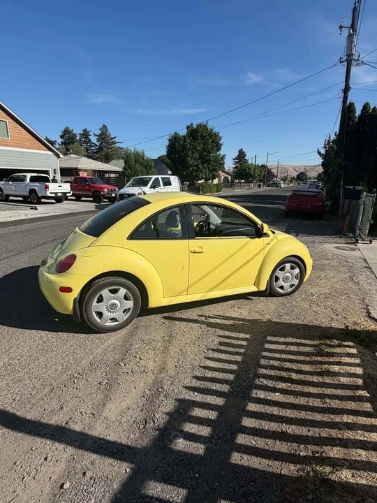 2001 Volkswagen New Beetle - Image 3 of 7