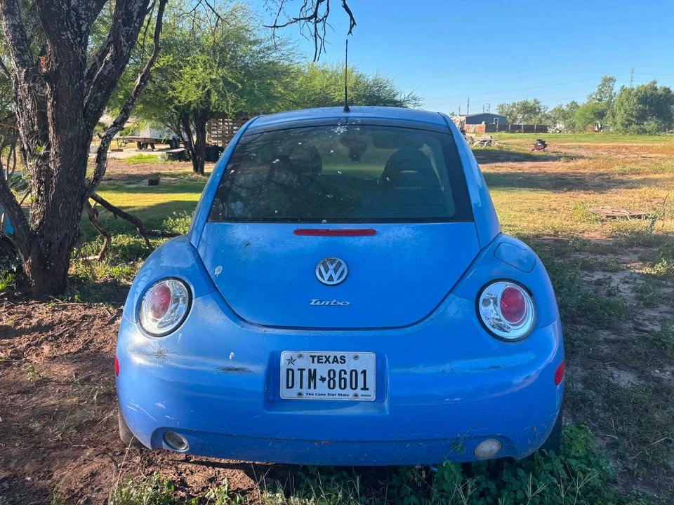 2001 Volkswagen New Beetle - Image 3 of 5