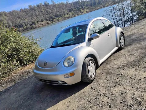 2001 Volkswagen Beetle 1.8T Hatchback 2D