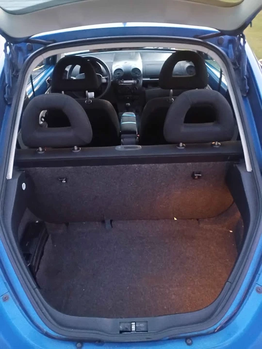 2001 Volkswagen New Beetle - Image 13 of 14