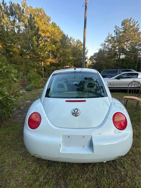 2001 Volkswagen New Beetle - Image 3 of 5