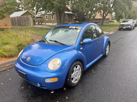 2001 Volkswagen Beetle 1.8T SEL Hatchback 2D