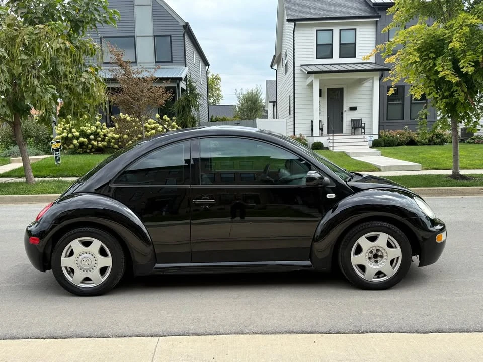 2001 Volkswagen New Beetle - Image 7 of 17