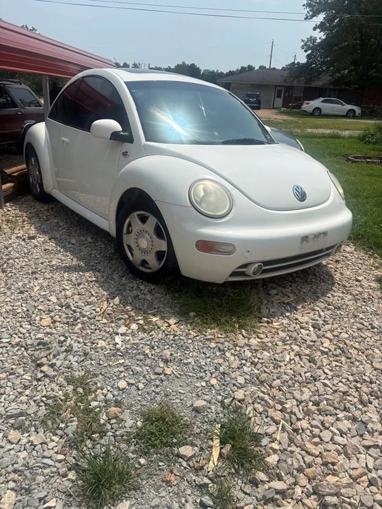 2001 Volkswagen New Beetle - Image 4 of 10