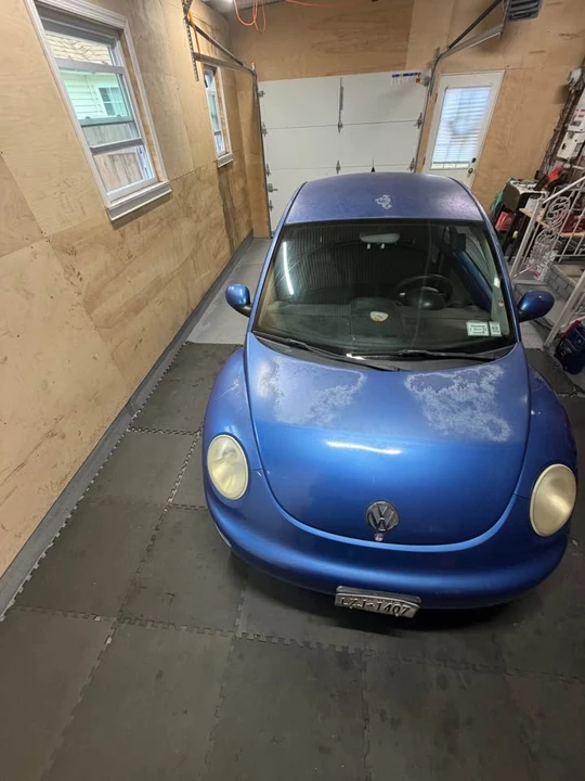 2001 Volkswagen New Beetle - Image 2 of 14