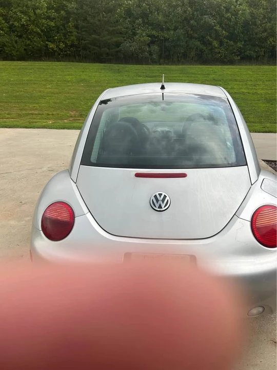 2001 Volkswagen New Beetle - Image 4 of 5