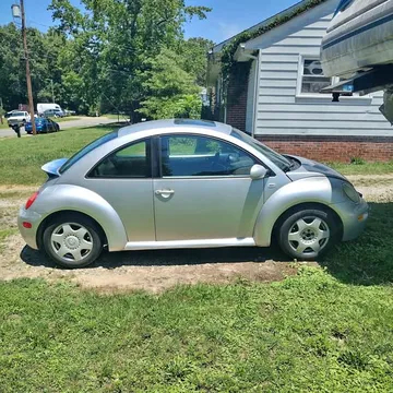 2001 Volkswagen Beetle 2.0T S Hatchback