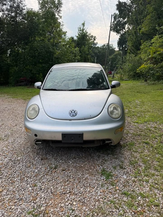 2001 Volkswagen New Beetle - Image 2 of 7