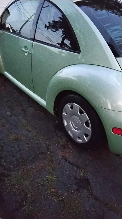 2001 Volkswagen New Beetle - Image 5 of 7