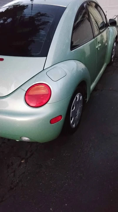 2001 Volkswagen New Beetle - Image 3 of 7