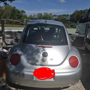 2001 Volkswagen Beetle 2.0T SE Hatchback