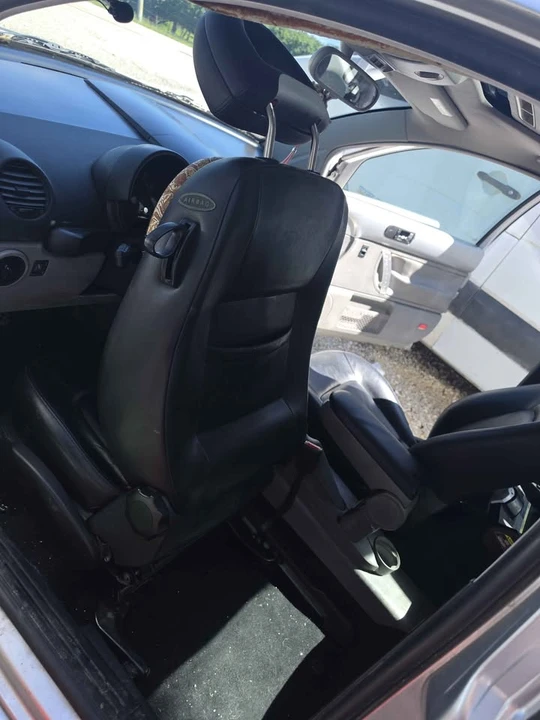 2001 Volkswagen New Beetle - Image 14 of 14