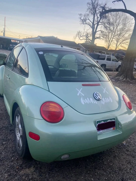 2001 Volkswagen New Beetle - Image 4 of 4