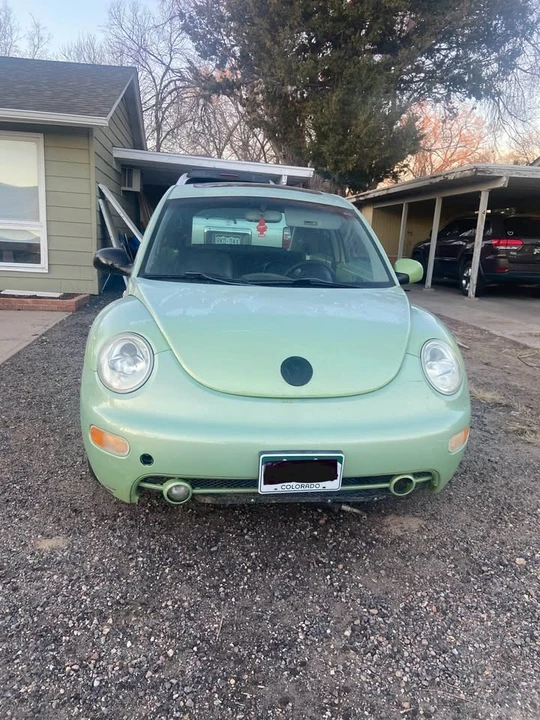 2001 Volkswagen New Beetle - Image 3 of 4