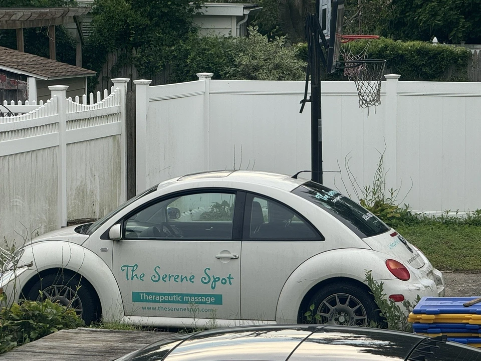 2001 Volkswagen New Beetle - Image 23 of 24