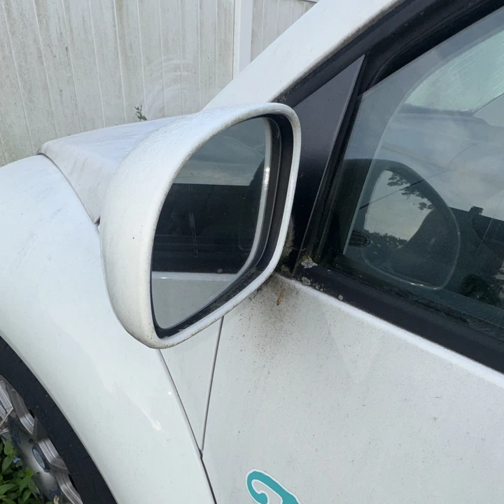 2001 Volkswagen New Beetle - Image 11 of 24