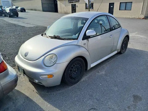 2001 Volkswagen Beetle Hatchback 2D