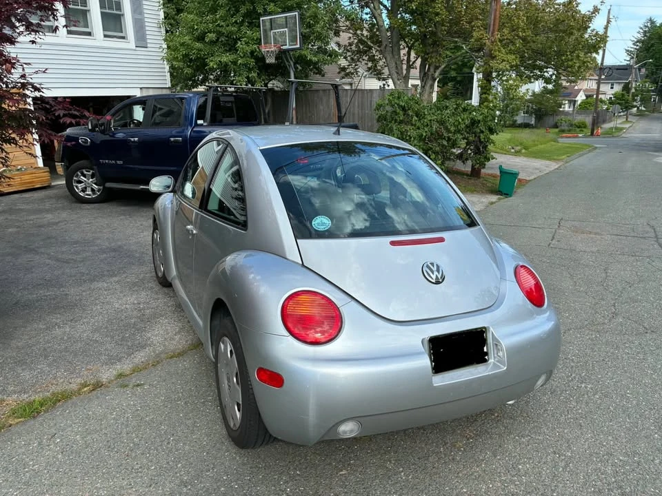 2001 Volkswagen New Beetle - Image 4 of 15