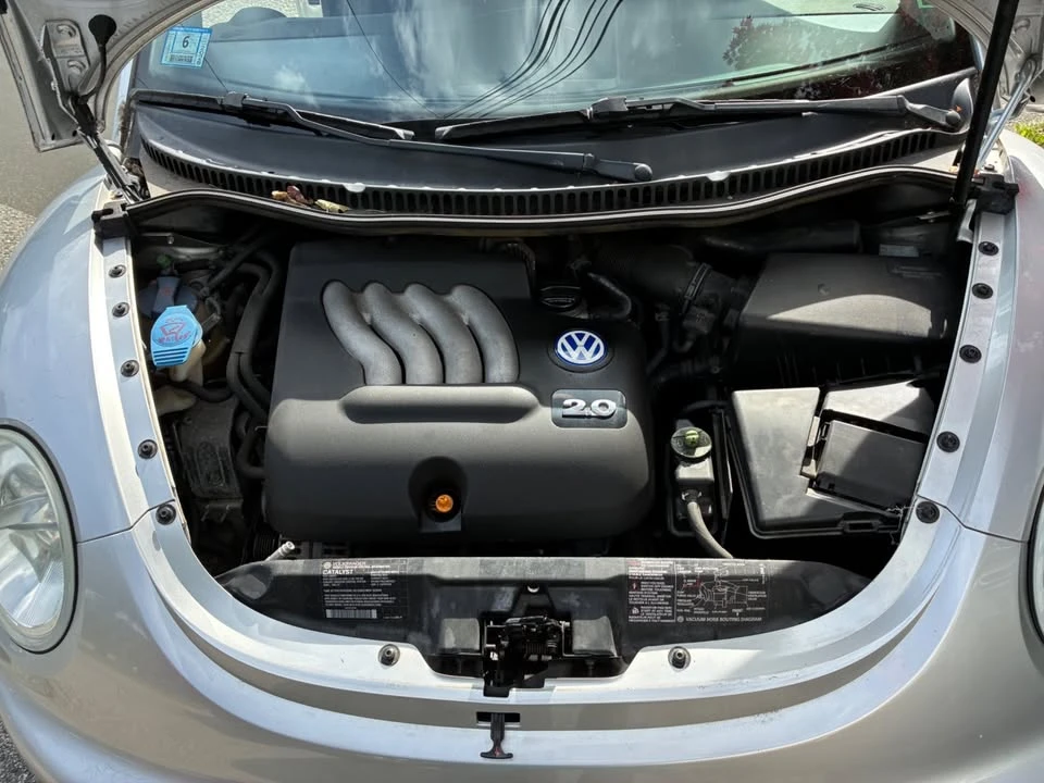 2001 Volkswagen New Beetle - Image 5 of 15