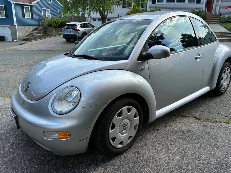 2001 Volkswagen New Beetle - Image 2 of 15