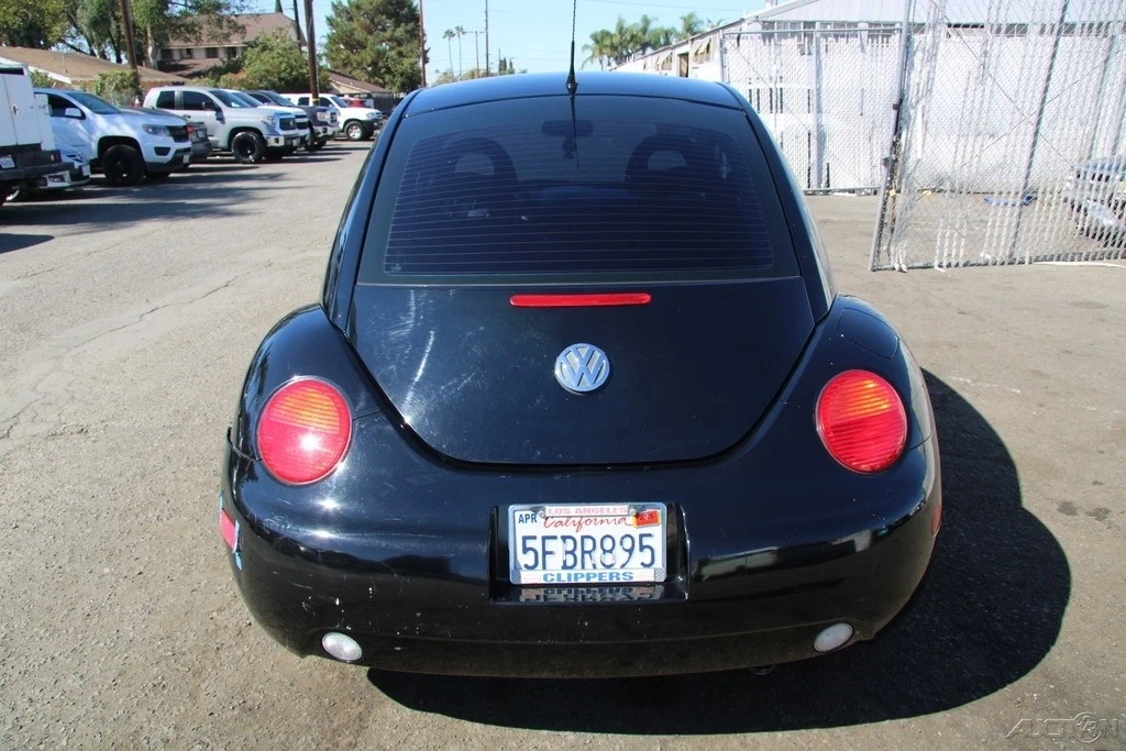 2001 Volkswagen New Beetle - Image 5 of 21