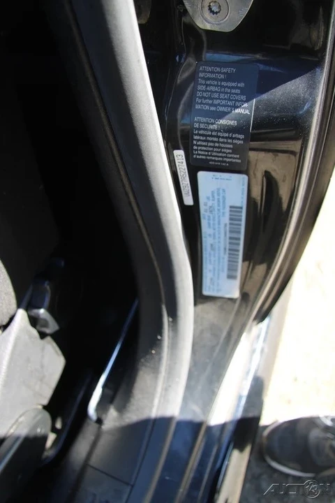 2001 Volkswagen New Beetle - Image 10 of 21