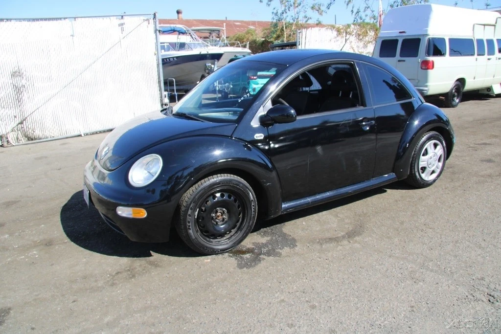 2001 Volkswagen New Beetle - Image 2 of 21