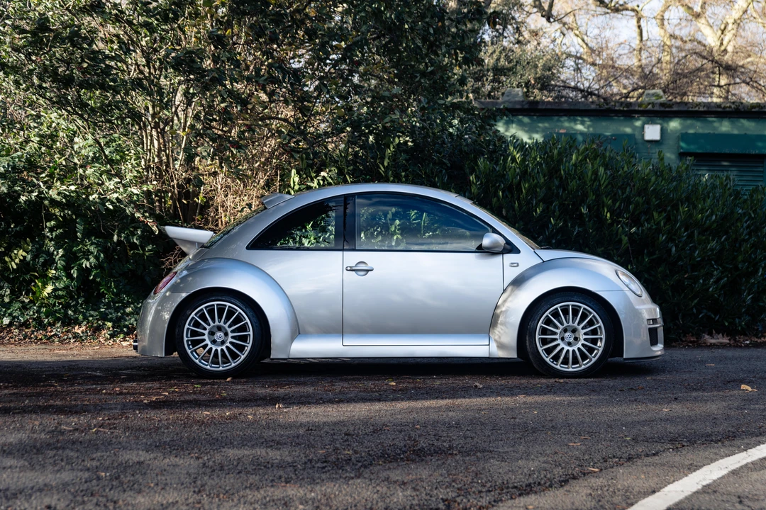 2001 Volkswagen Beetle (1980-2003) - Image 12 of 31