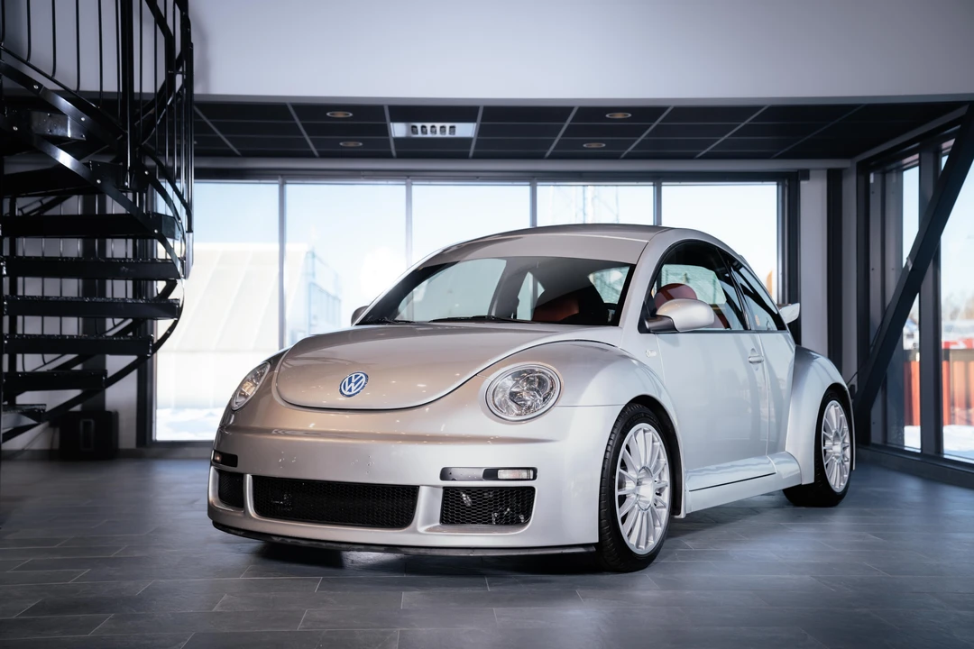 2001 Volkswagen Beetle (1980-2003) - Image 9 of 31
