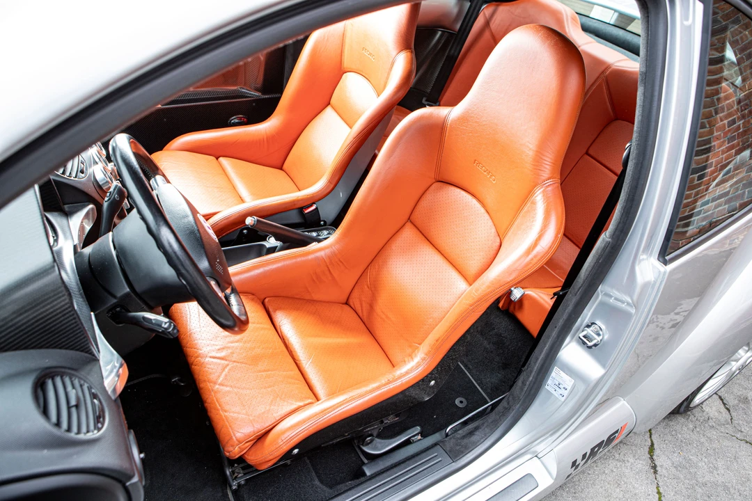 2001 Volkswagen New Beetle - Image 10 of 14