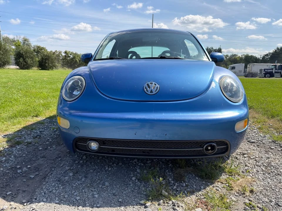 2001 Volkswagen New Beetle - Image 7 of 17