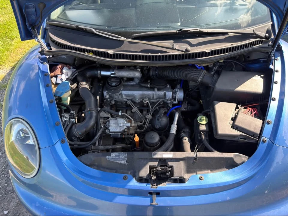 2001 Volkswagen New Beetle - Image 17 of 17