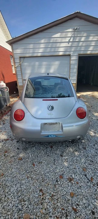 2001 Volkswagen New Beetle - Image 4 of 20